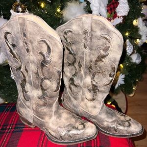 Ropers Woman size 9.5 - worn maybe 3x